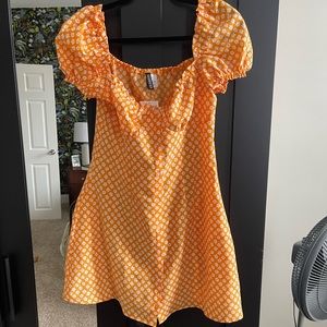 H&M cute mini dress with milkmaid style top. Never worn!